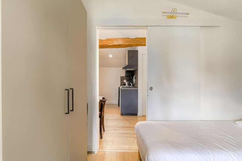 Le Francfort - Les Appartements De L'Olivier Loyettes Ngoại thất bức ảnh