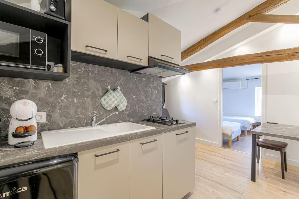 Le Francfort - Les Appartements De L'Olivier Loyettes Ngoại thất bức ảnh